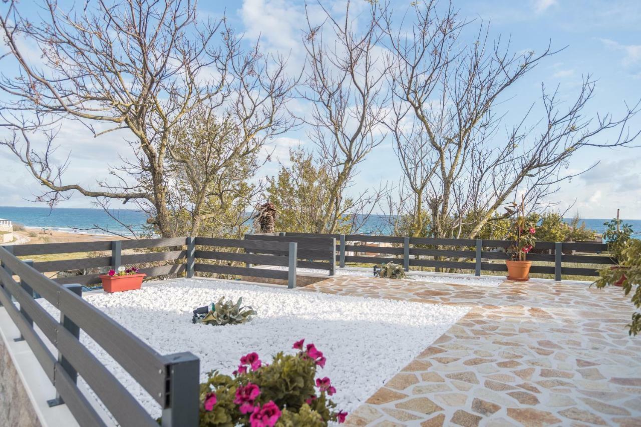 Villa Aelia Gardeno Vitalades Bagian luar foto